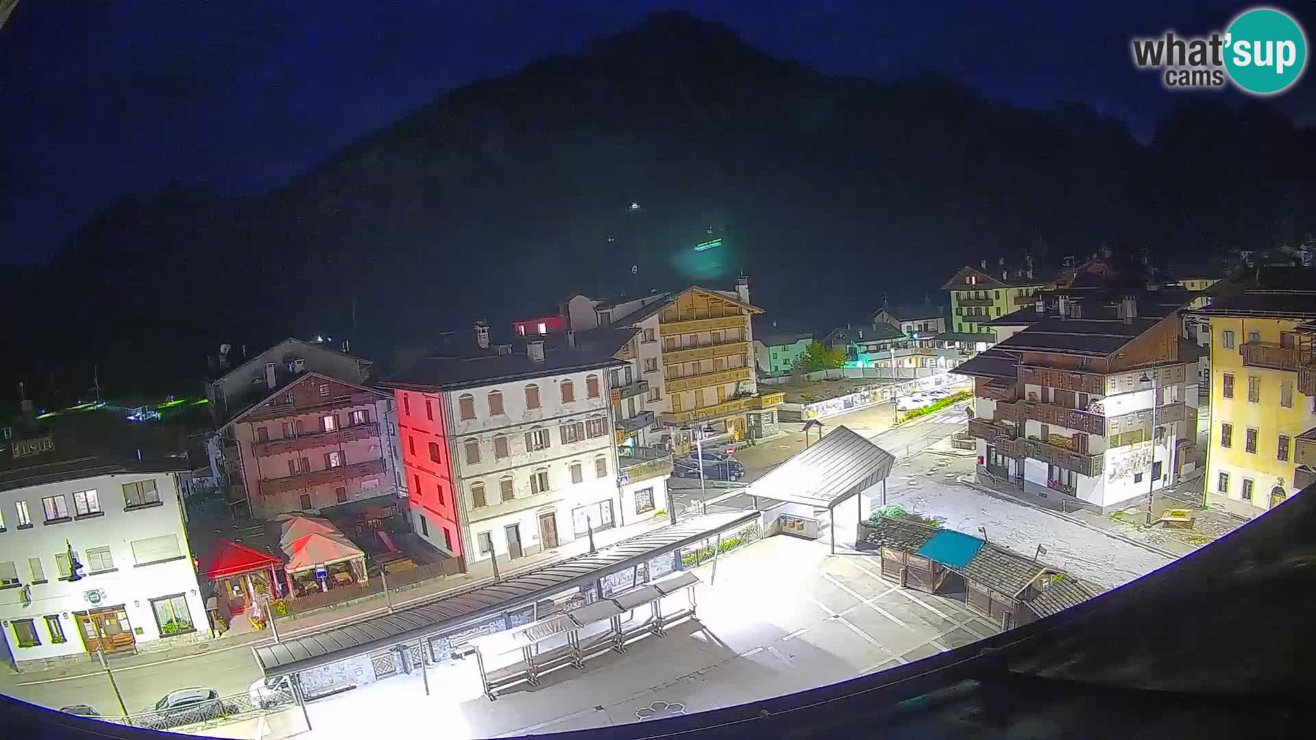 Hauptplatz von Forni di Sopra