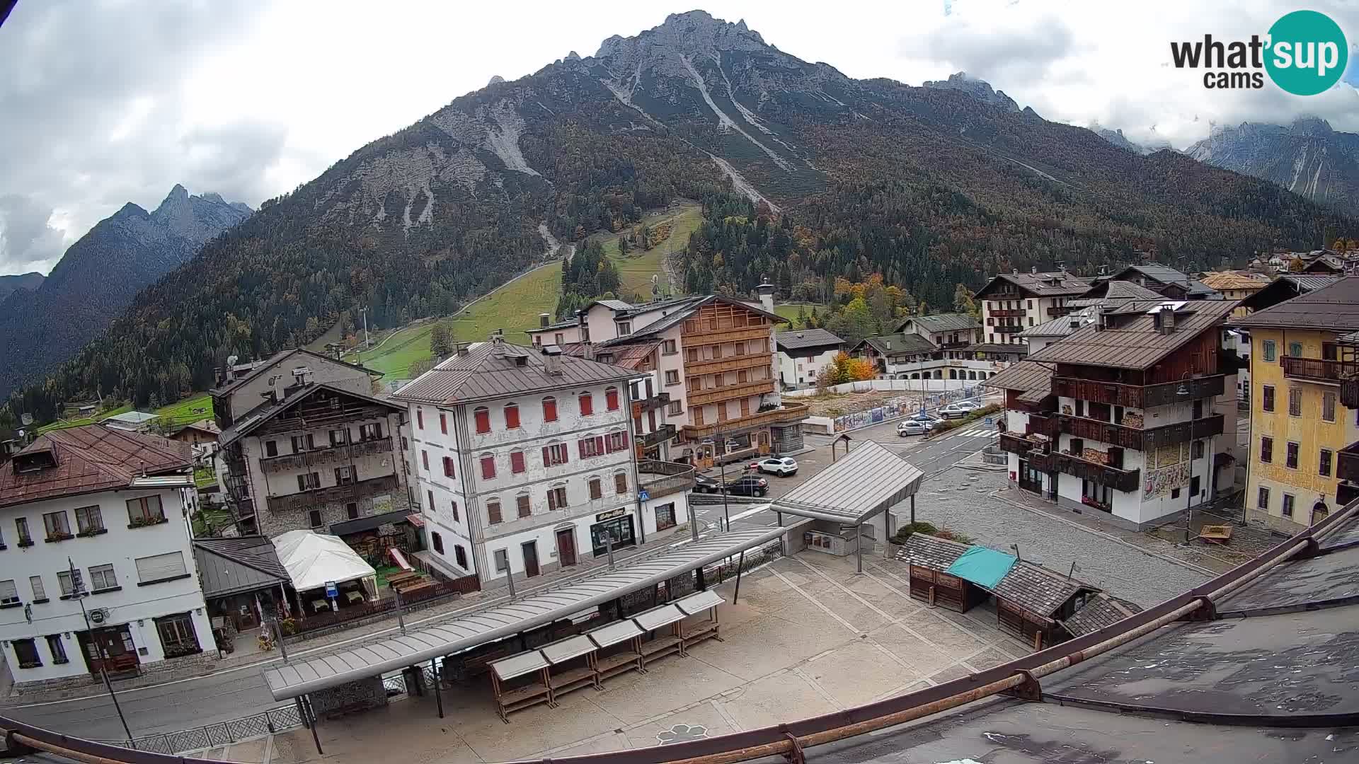 Place principale de Forni di Sopra