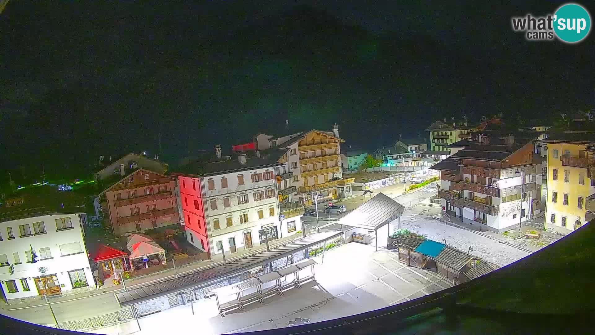 Hauptplatz von Forni di Sopra