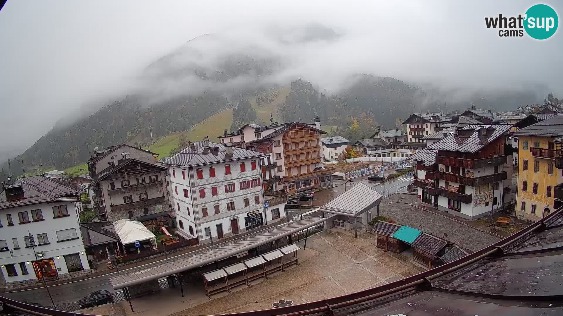 Hauptplatz von Forni di Sopra
