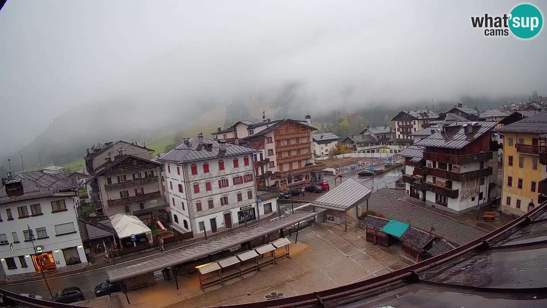 Hauptplatz von Forni di Sopra