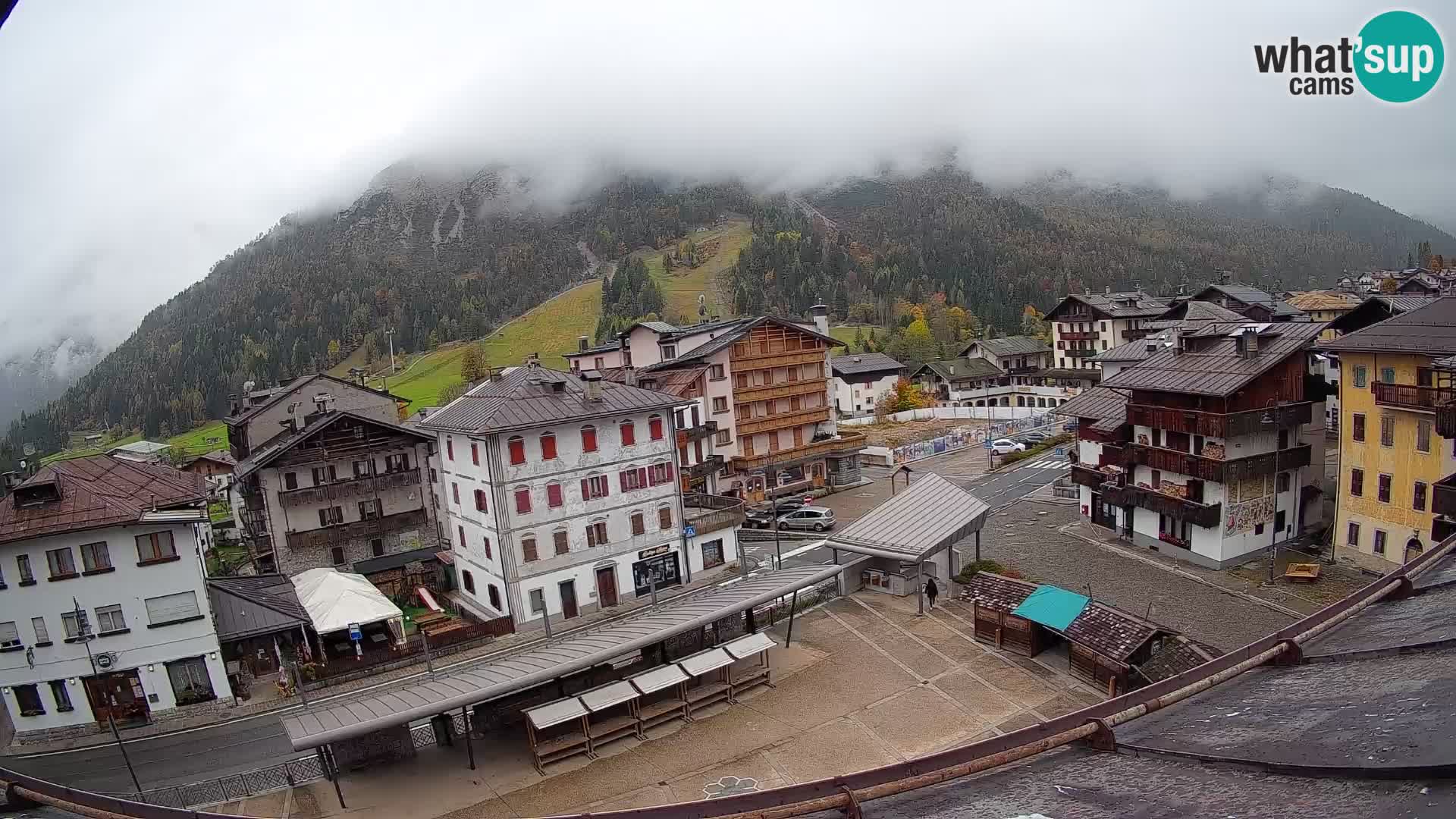 Hauptplatz von Forni di Sopra