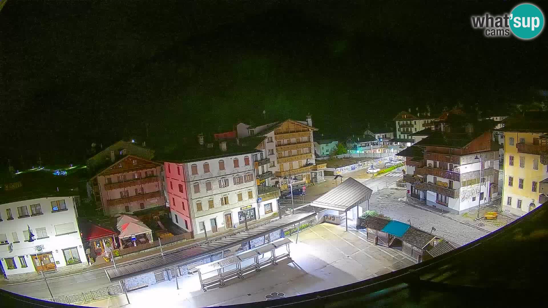 Hauptplatz von Forni di Sopra