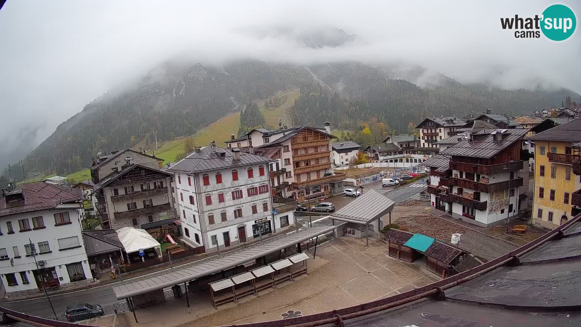 Hauptplatz von Forni di Sopra
