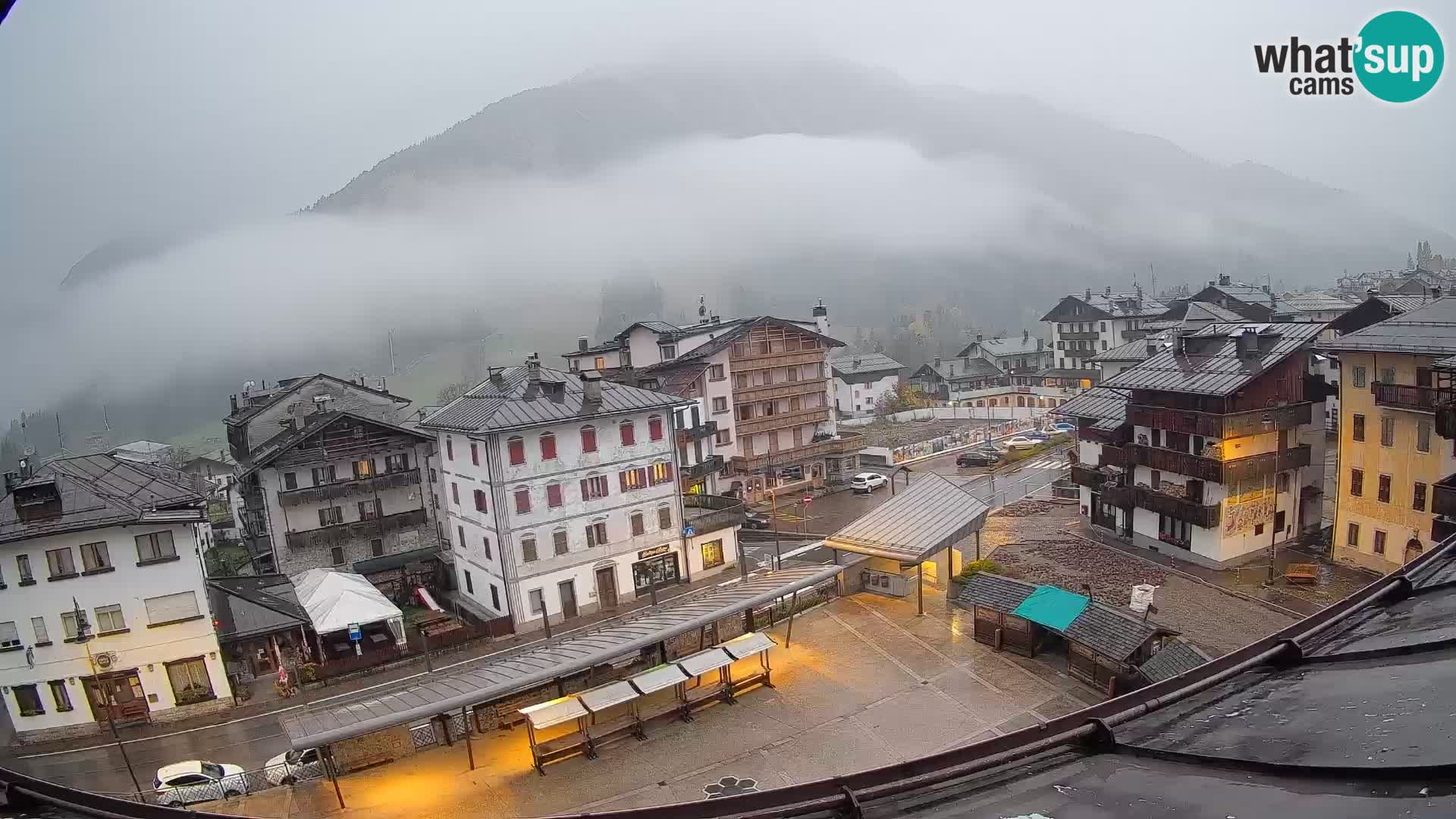 Hauptplatz von Forni di Sopra