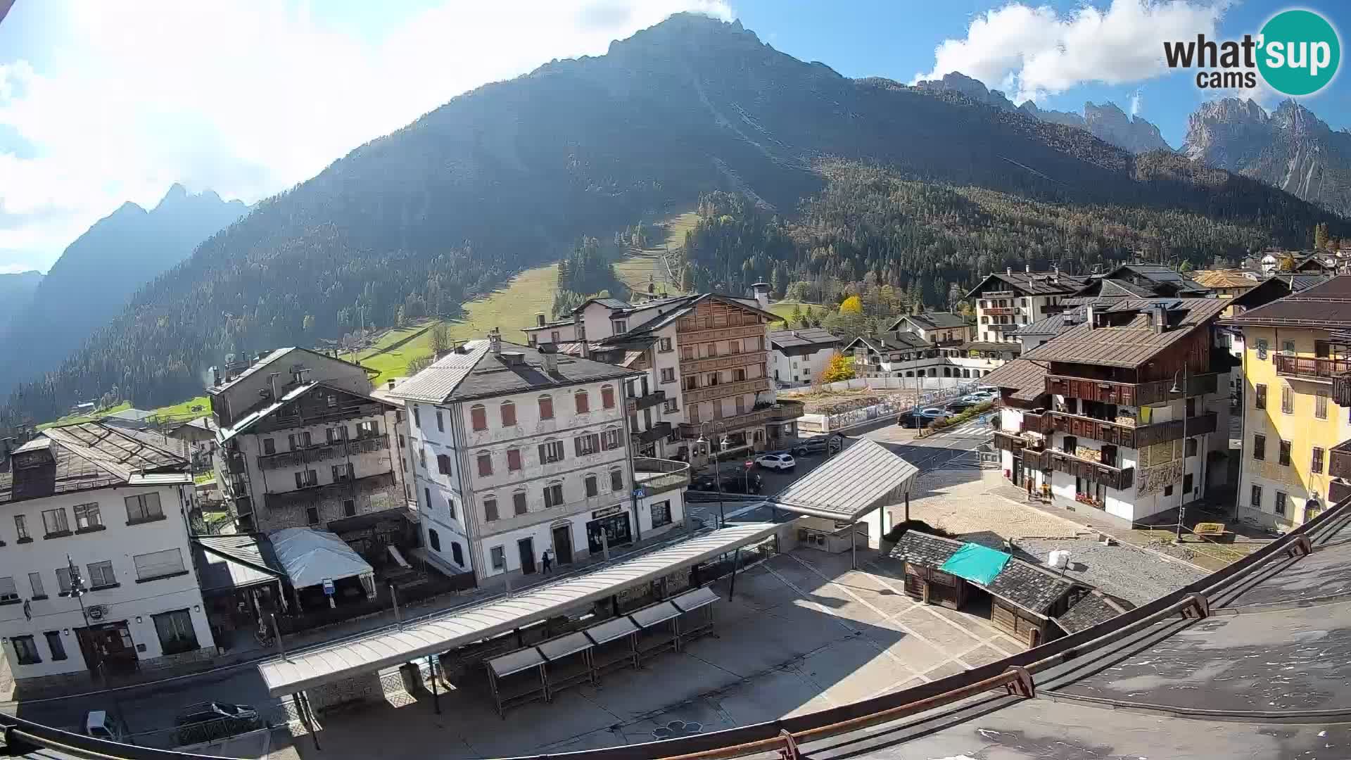 Hauptplatz von Forni di Sopra