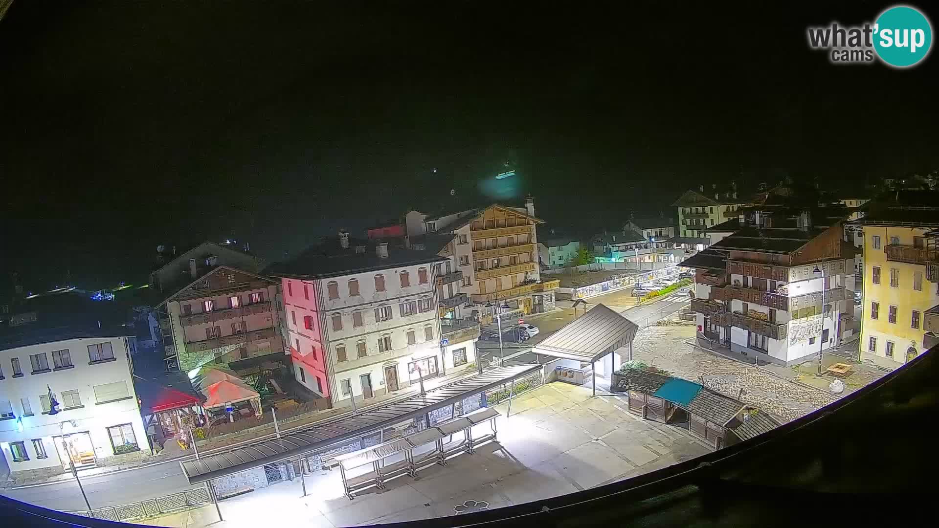 Hauptplatz von Forni di Sopra