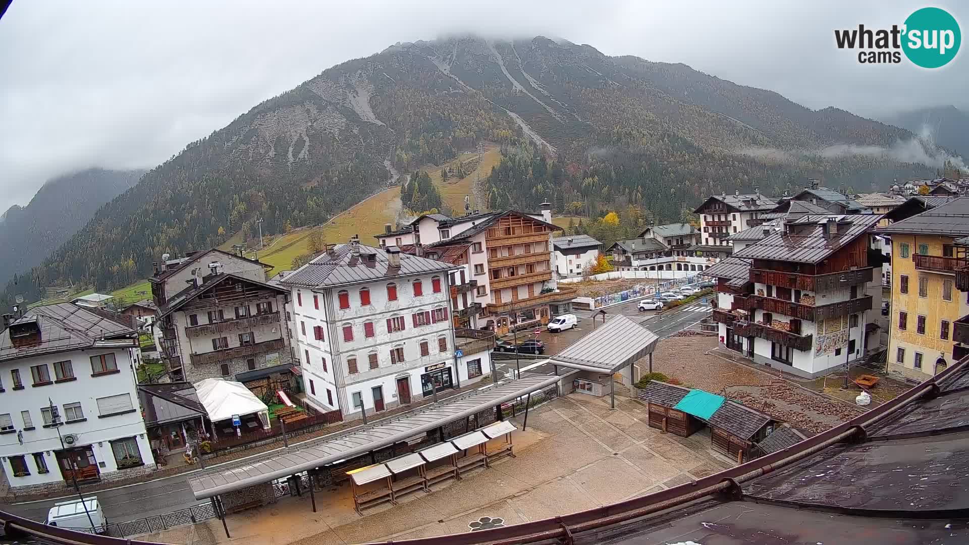 Place principale de Forni di Sopra