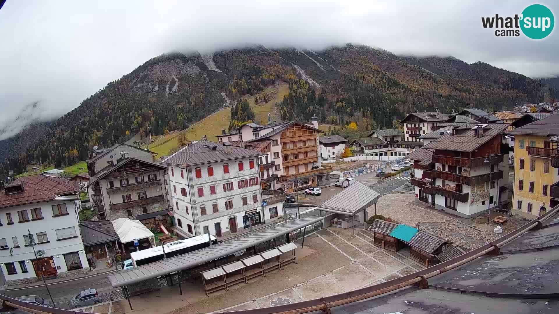 Hauptplatz von Forni di Sopra
