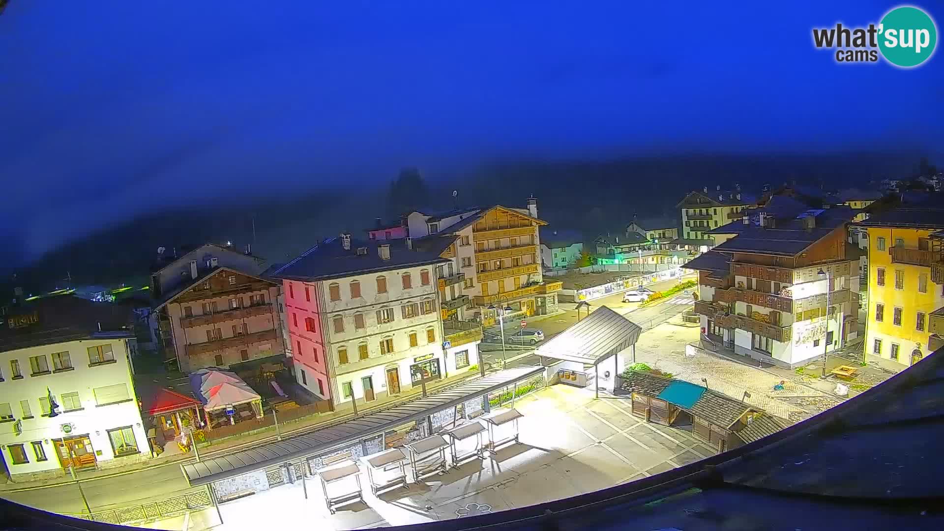 Hauptplatz von Forni di Sopra