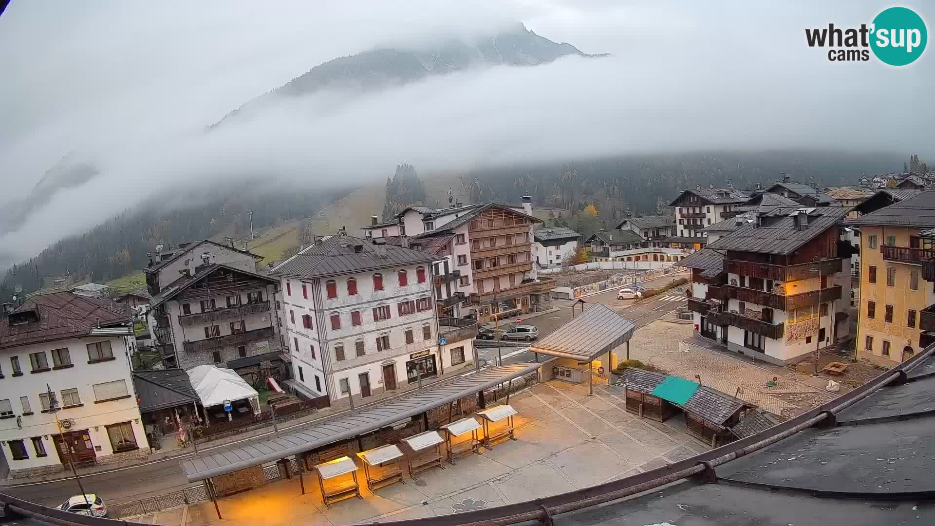 Hauptplatz von Forni di Sopra