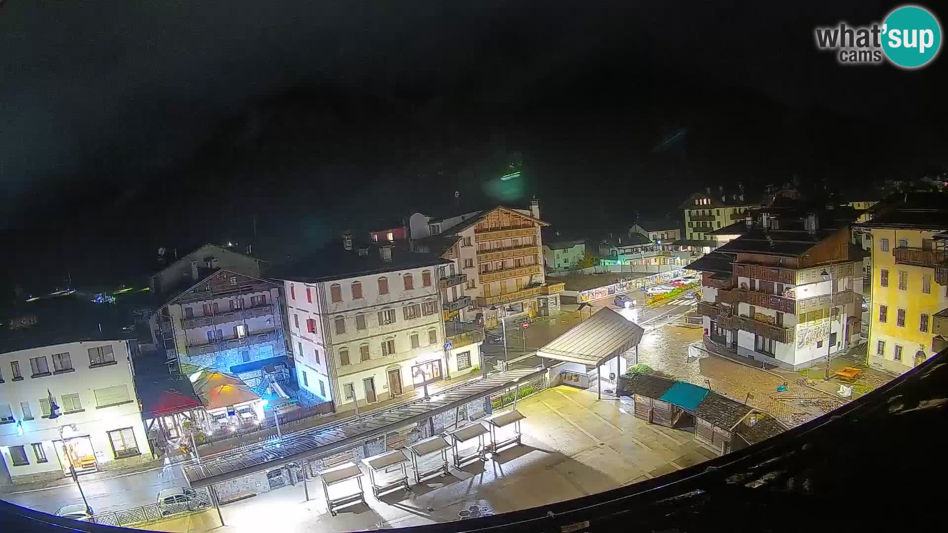 Hauptplatz von Forni di Sopra