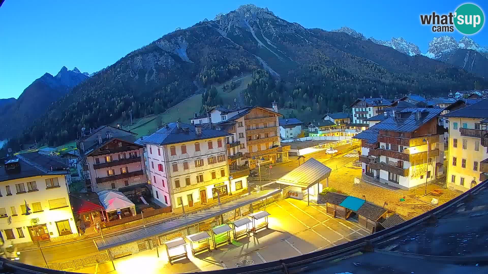 Hauptplatz von Forni di Sopra
