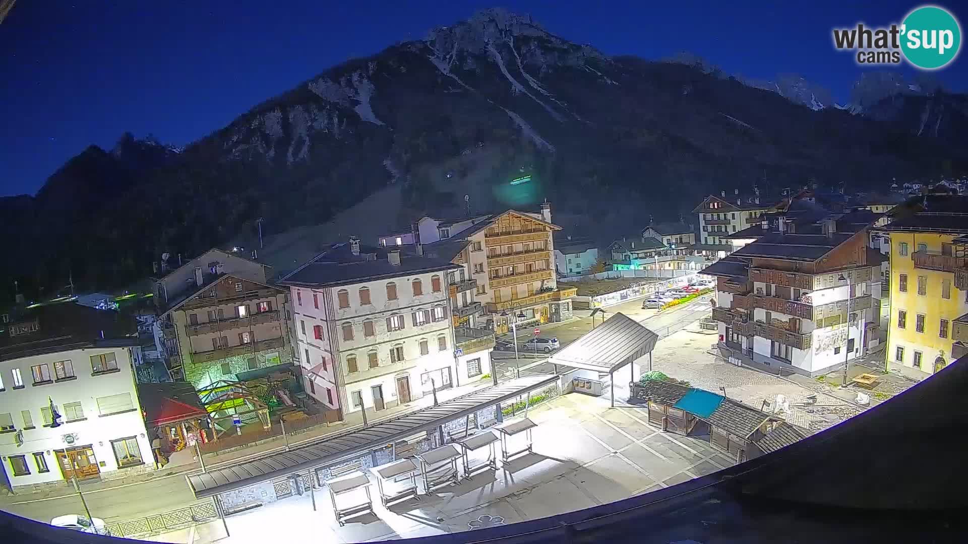 Place principale de Forni di Sopra