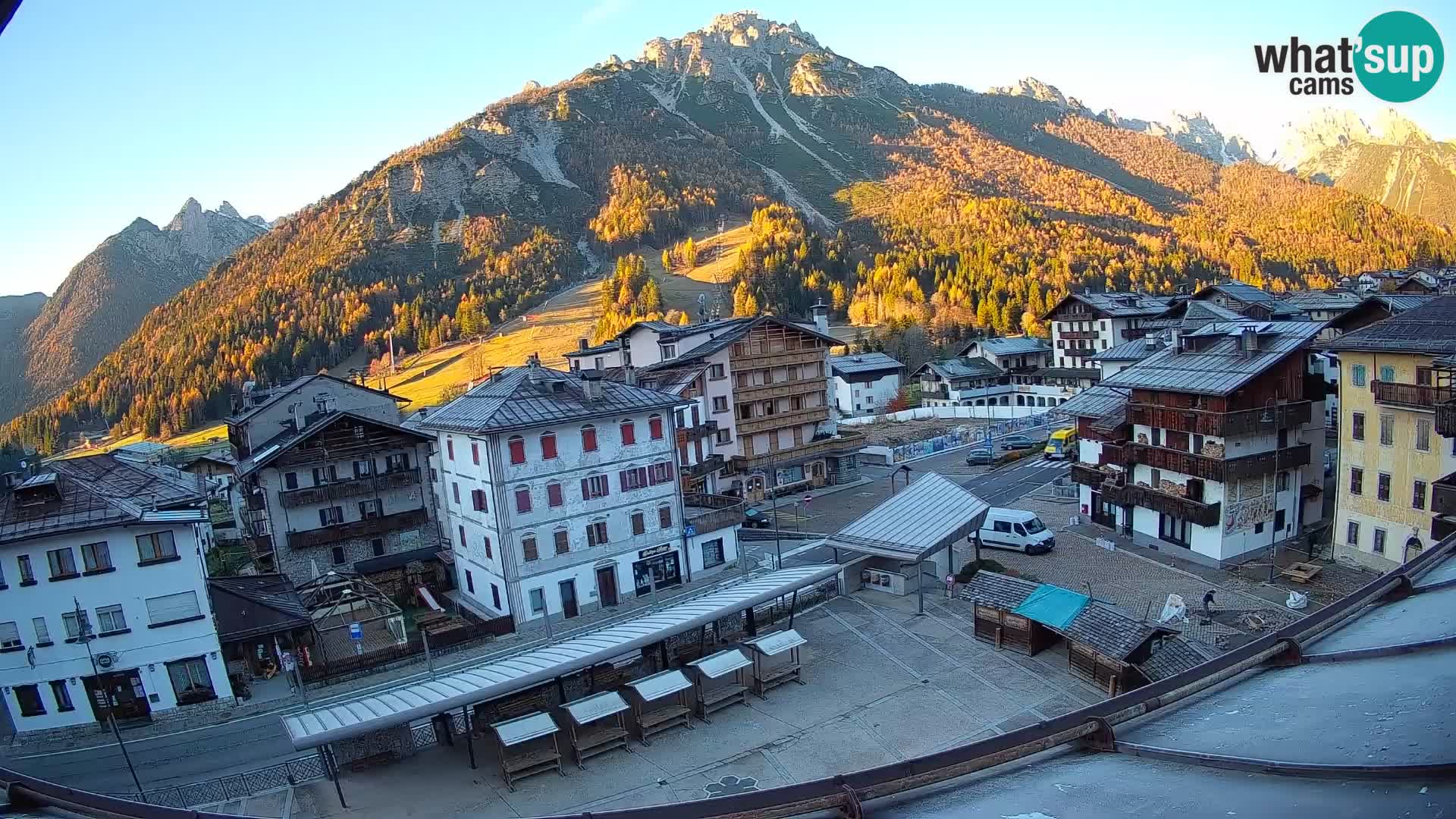 Hauptplatz von Forni di Sopra