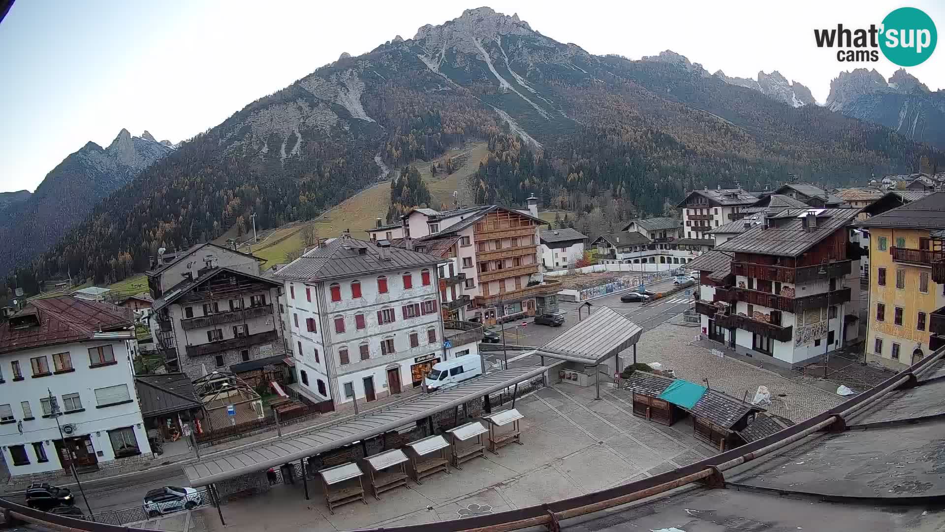 Hauptplatz von Forni di Sopra