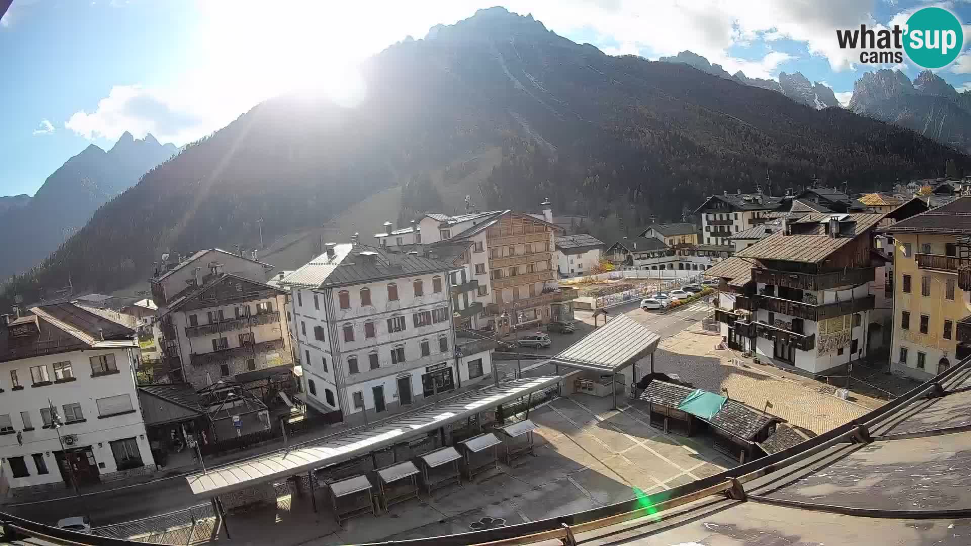 Piazza centrale di Forni di Sopra