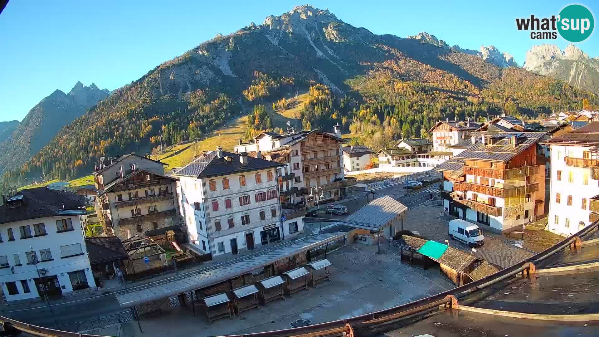 Hauptplatz von Forni di Sopra