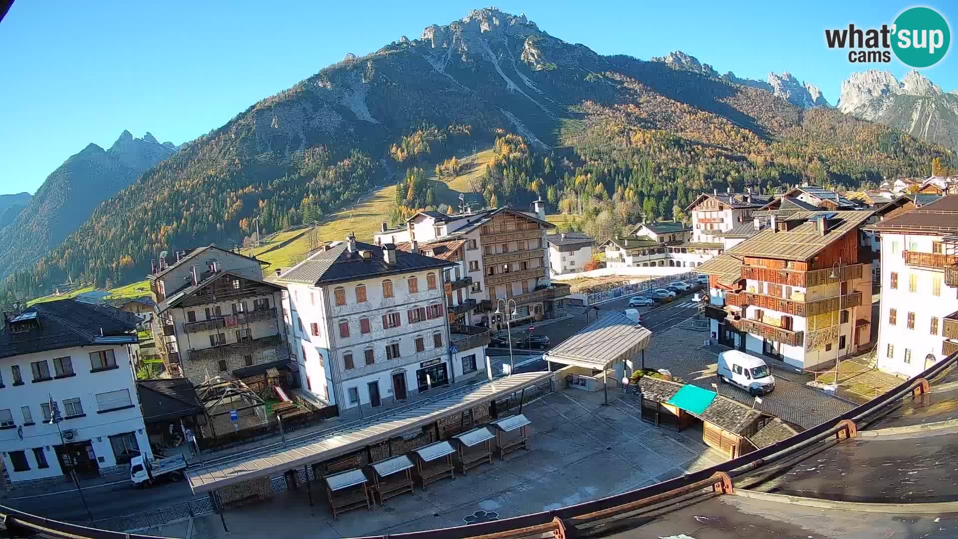 Hauptplatz von Forni di Sopra