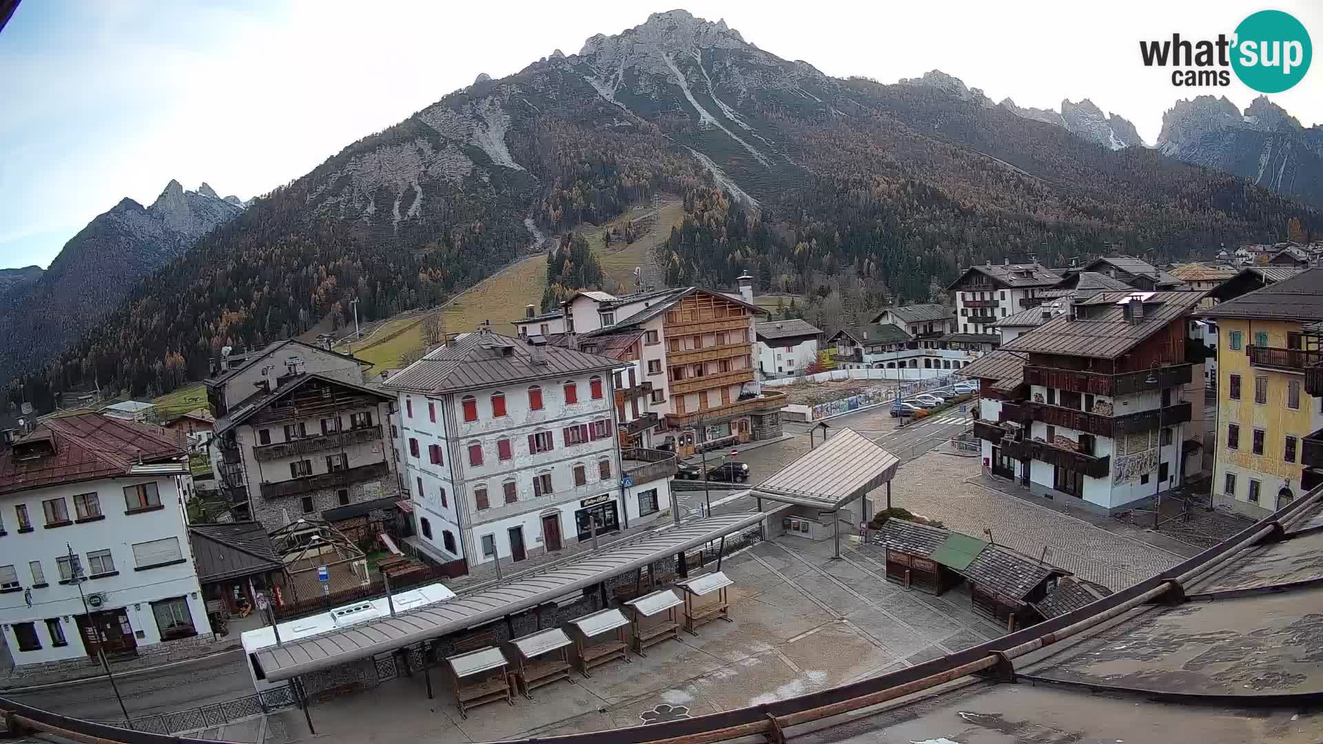 Hauptplatz von Forni di Sopra
