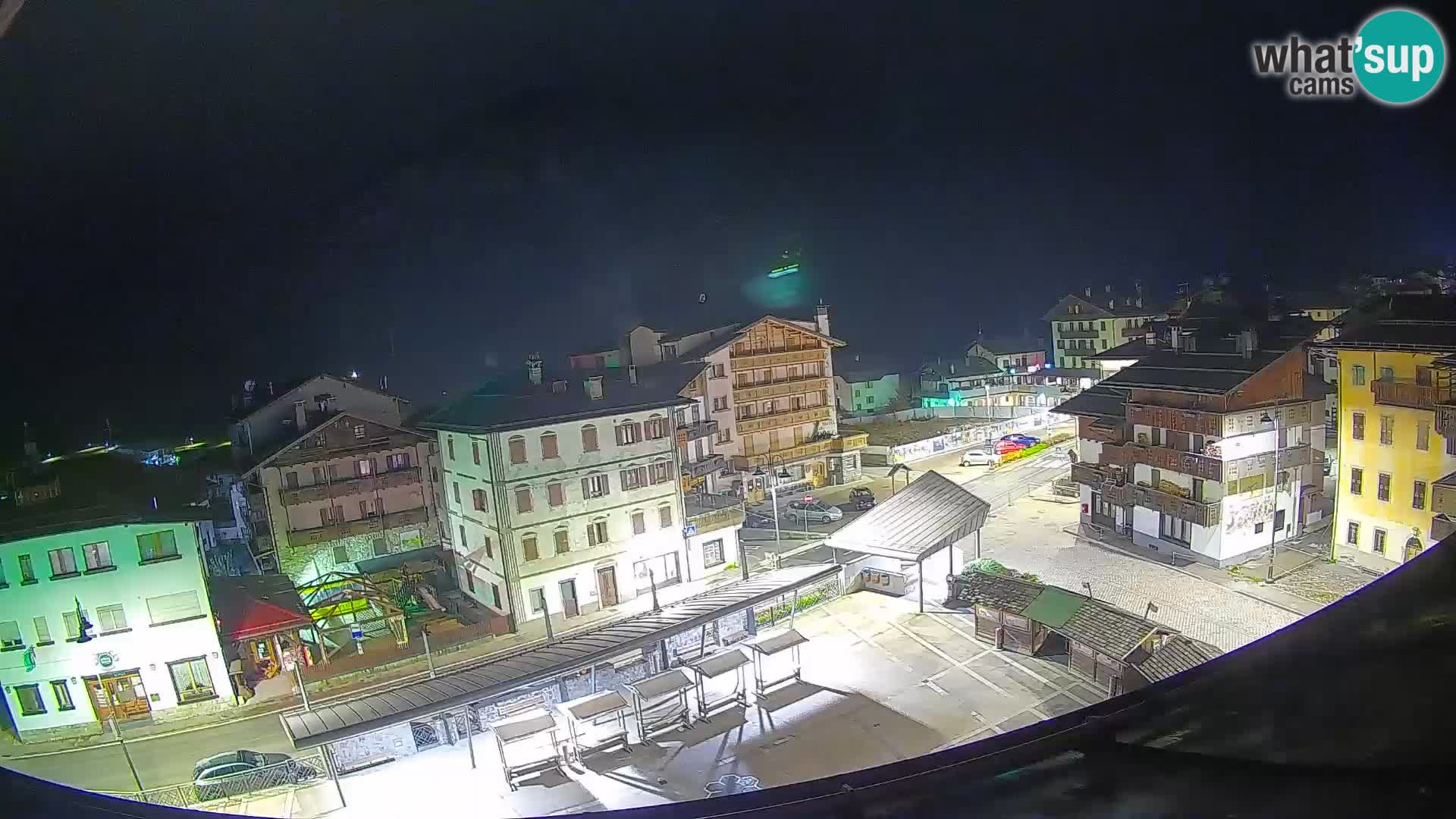 Hauptplatz von Forni di Sopra