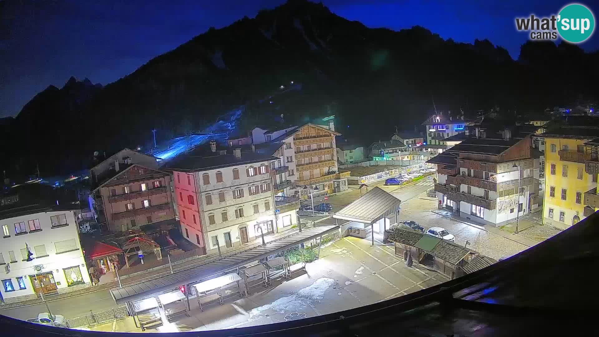 Hauptplatz von Forni di Sopra