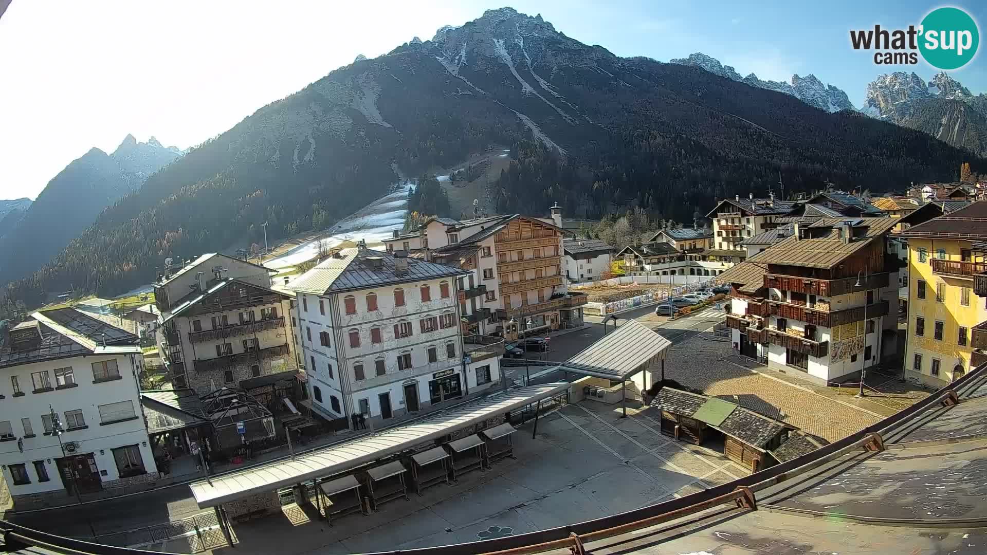 Hauptplatz von Forni di Sopra