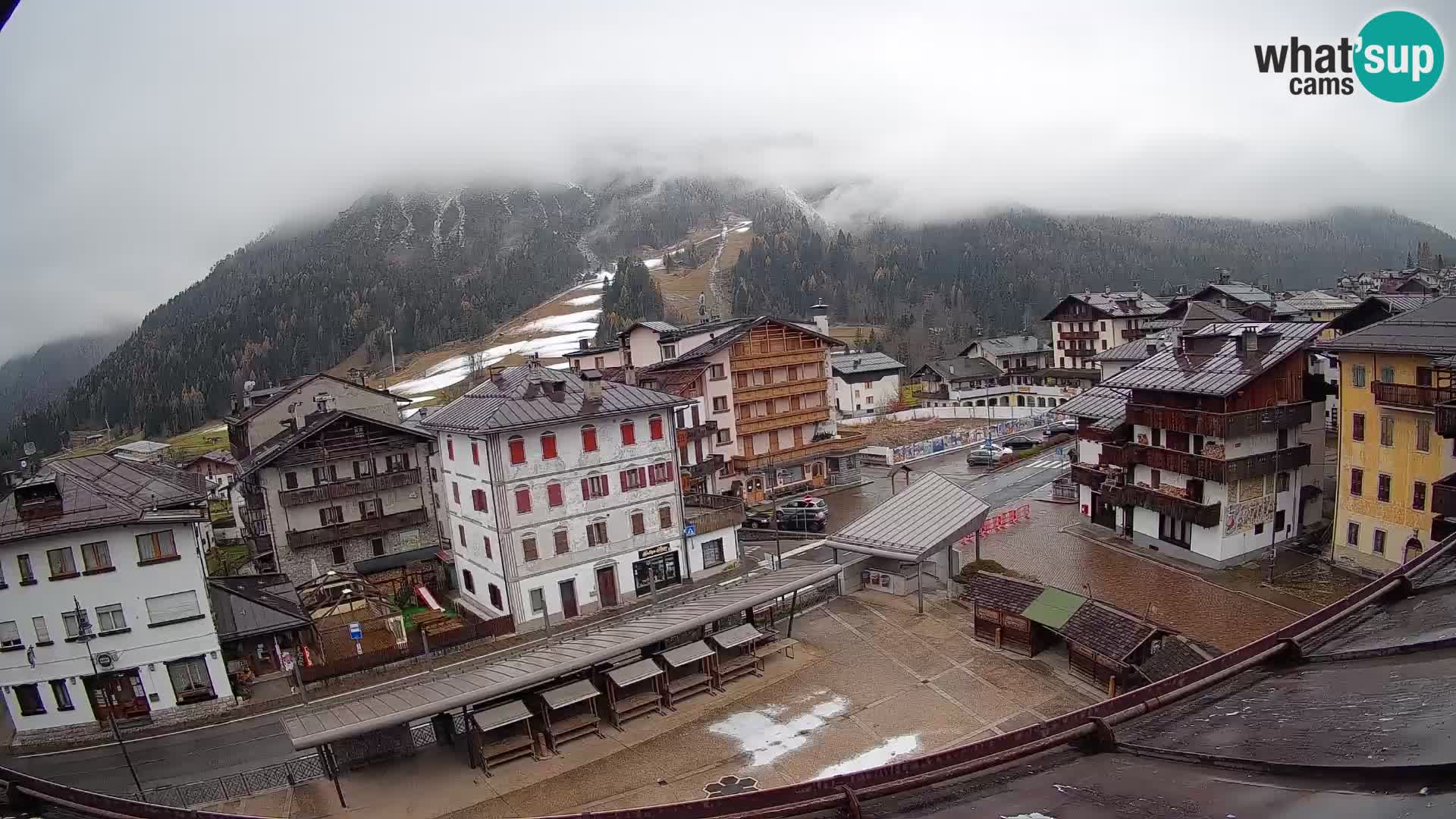 Hauptplatz von Forni di Sopra