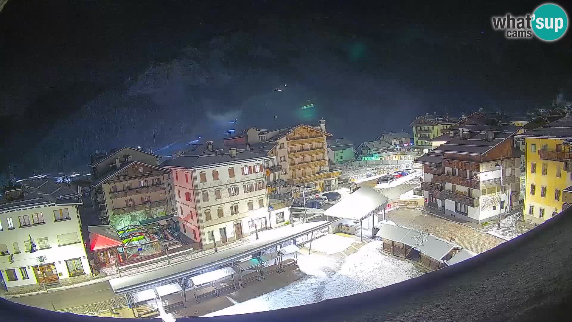 Hauptplatz von Forni di Sopra