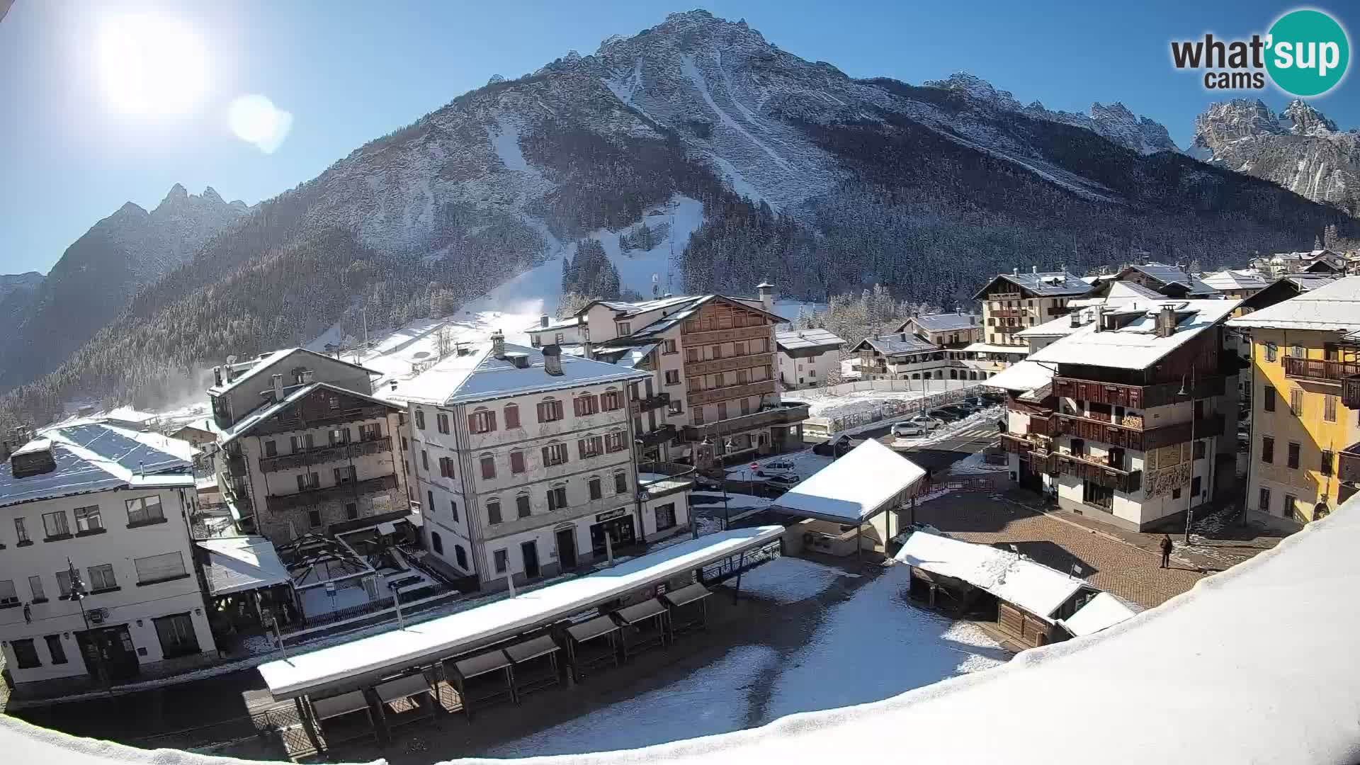 Hauptplatz von Forni di Sopra