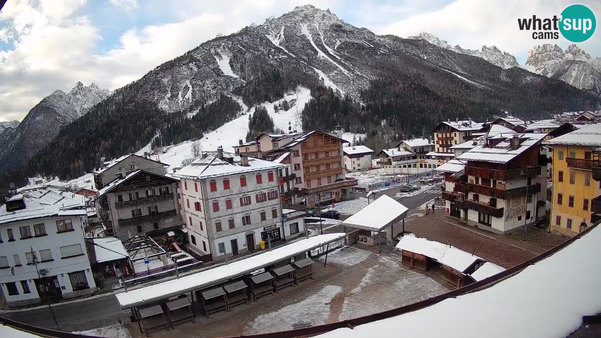 Hauptplatz von Forni di Sopra