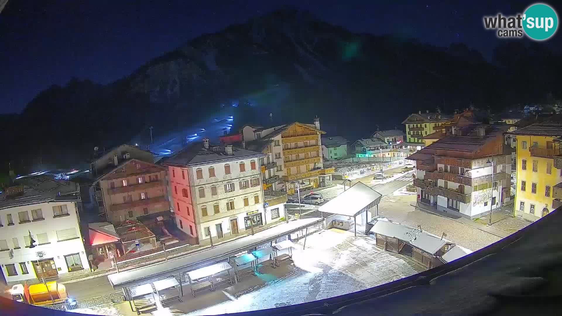 Hauptplatz von Forni di Sopra