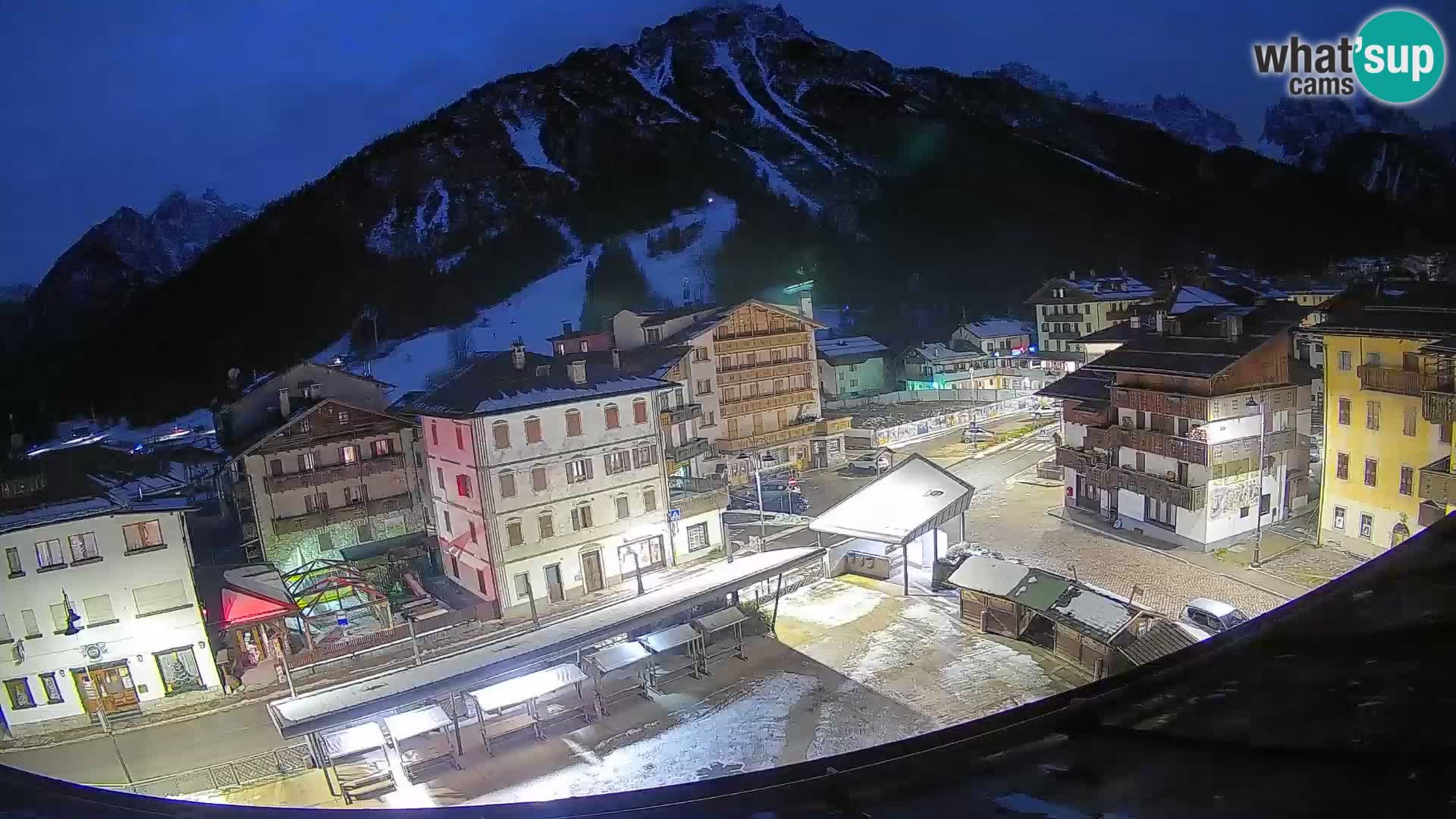 Hauptplatz von Forni di Sopra