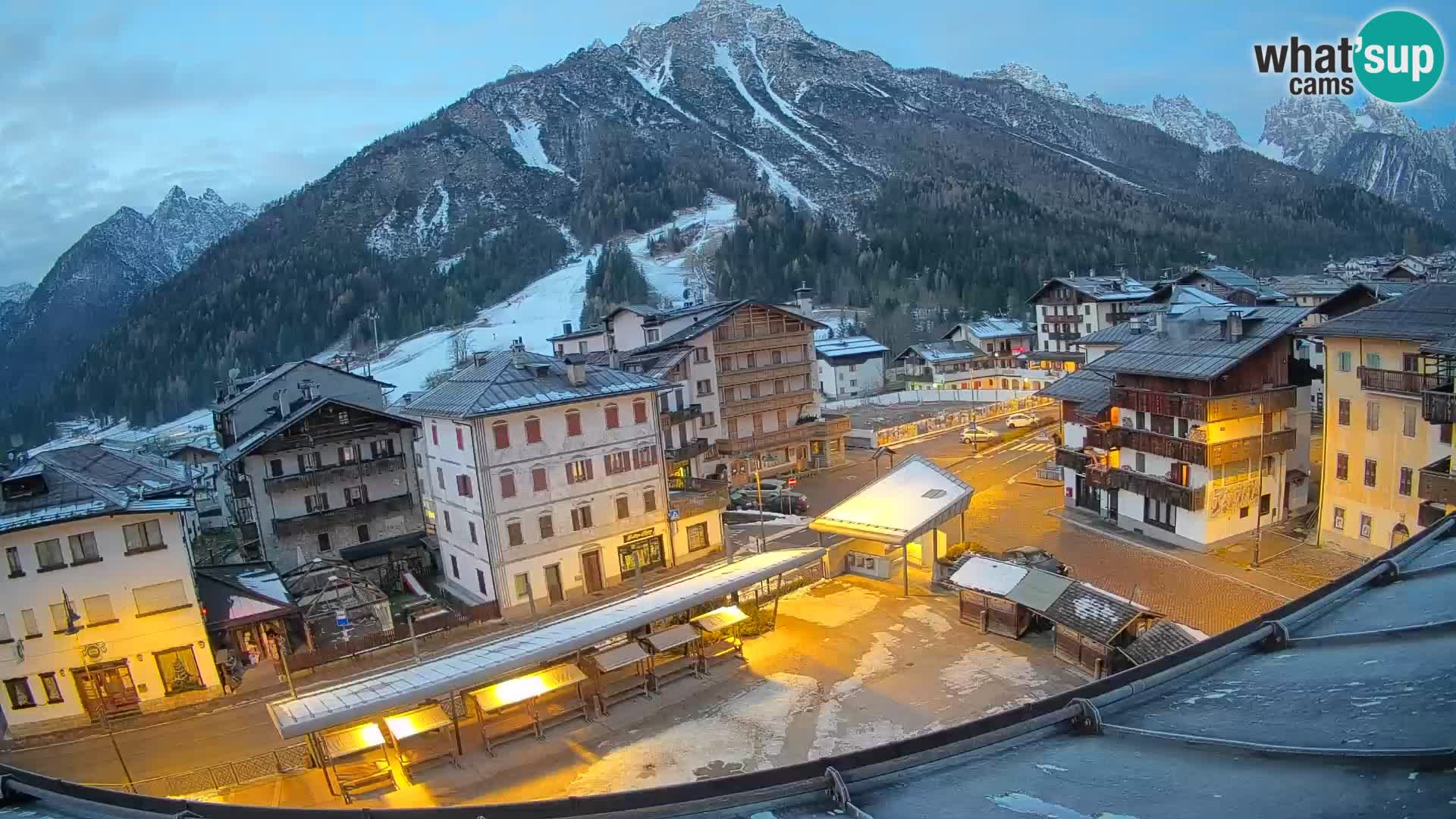 Hauptplatz von Forni di Sopra