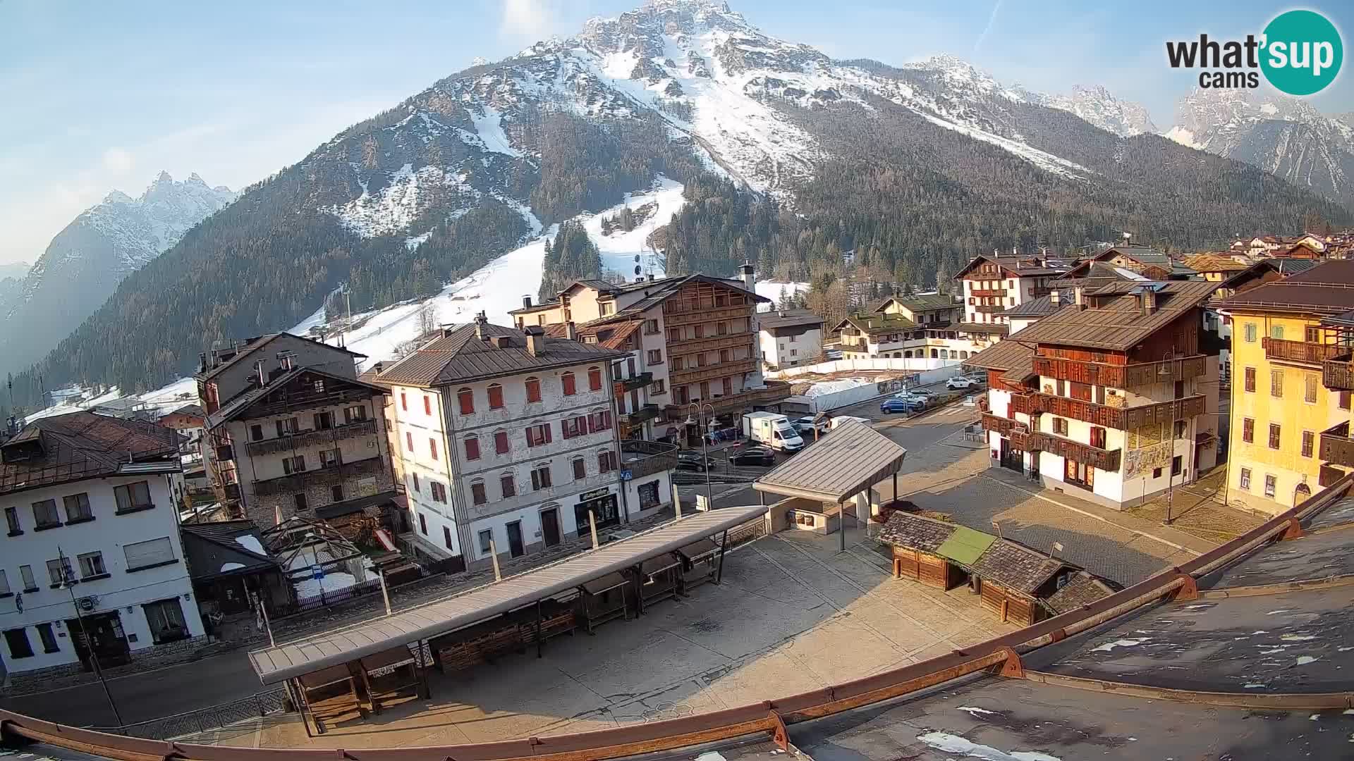 Hauptplatz von Forni di Sopra