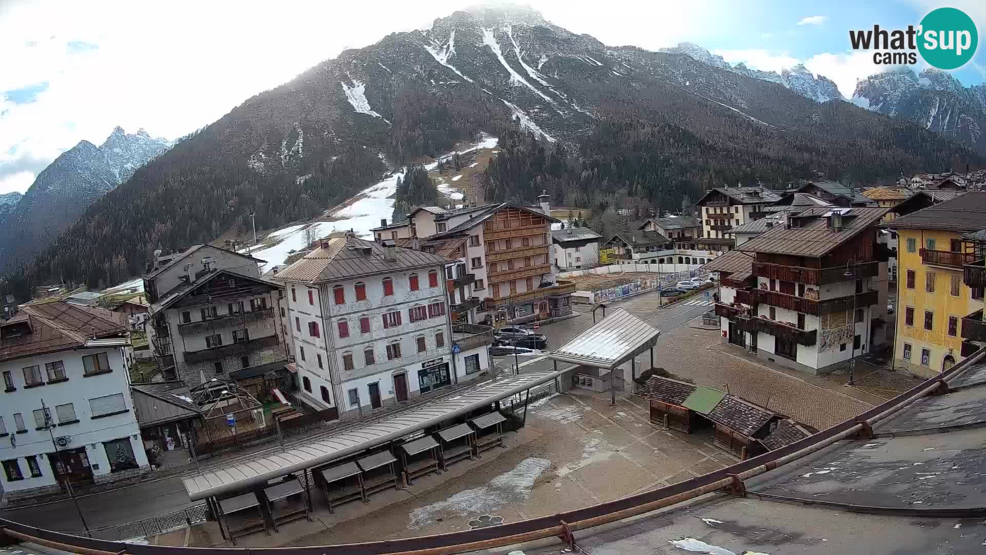 Hauptplatz von Forni di Sopra