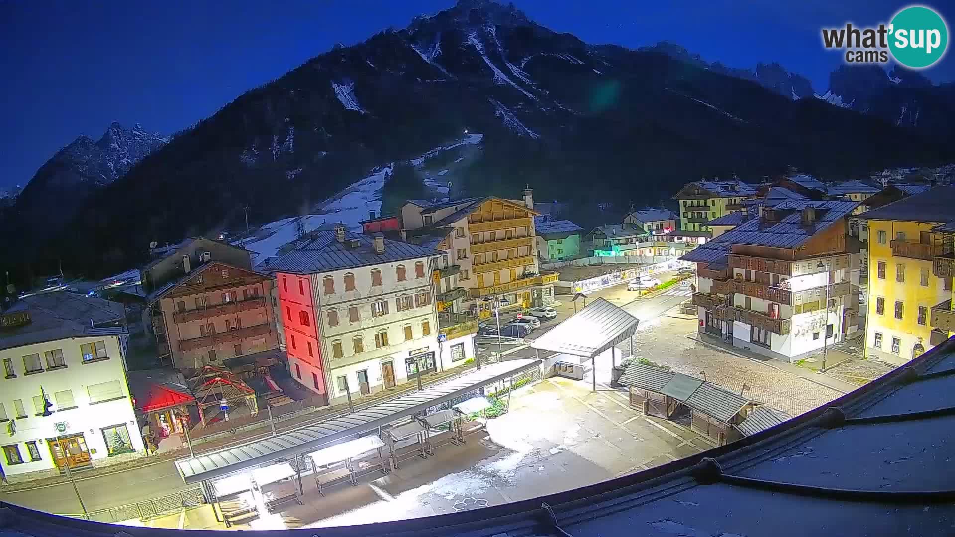 Hauptplatz von Forni di Sopra