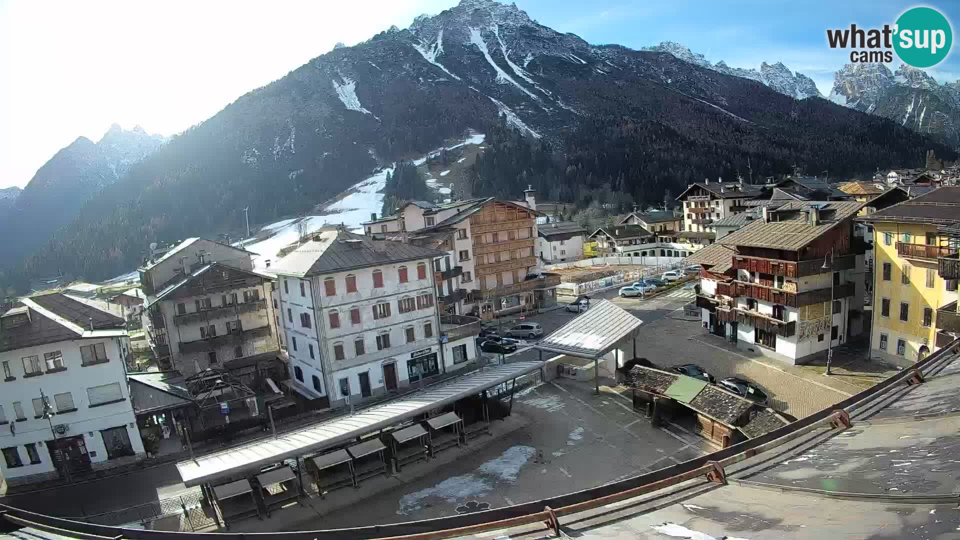 Hauptplatz von Forni di Sopra