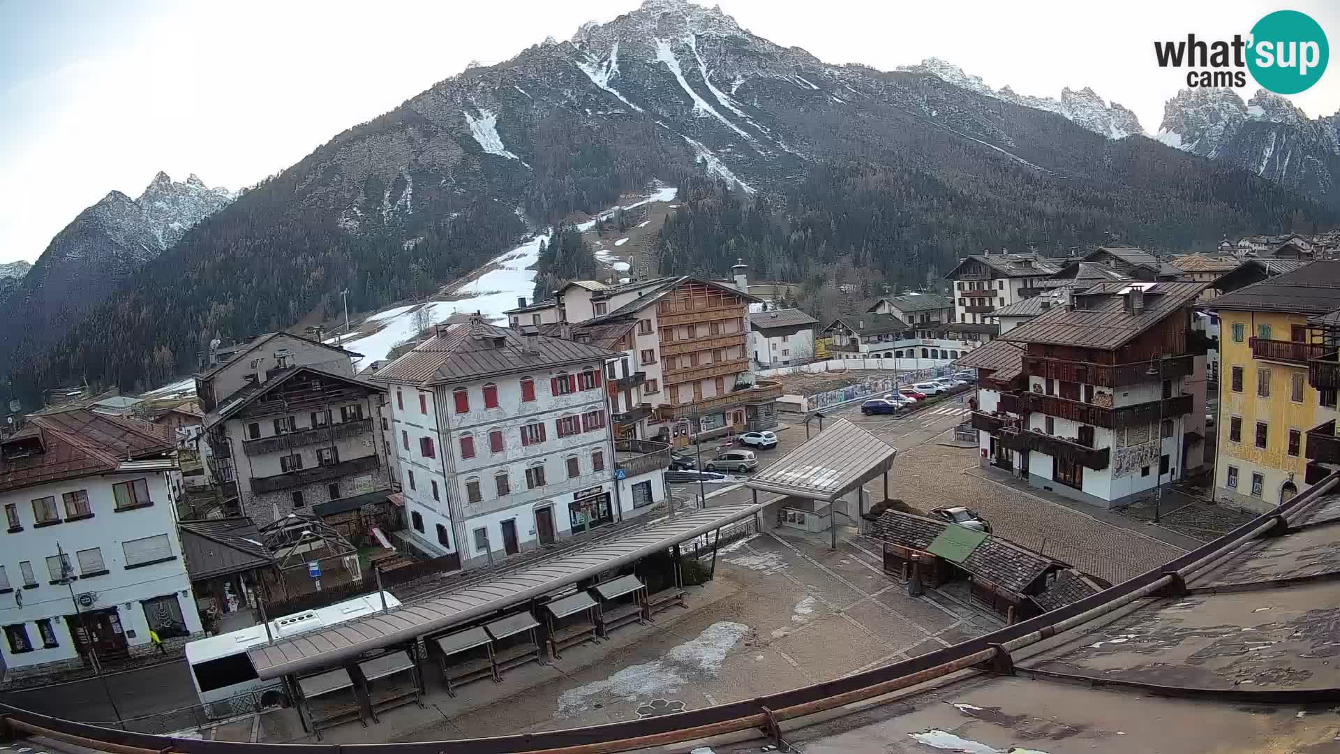 Hauptplatz von Forni di Sopra