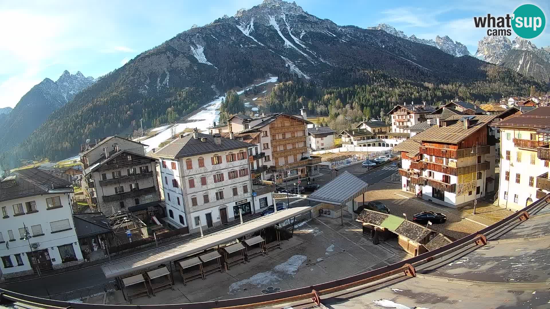 Hauptplatz von Forni di Sopra