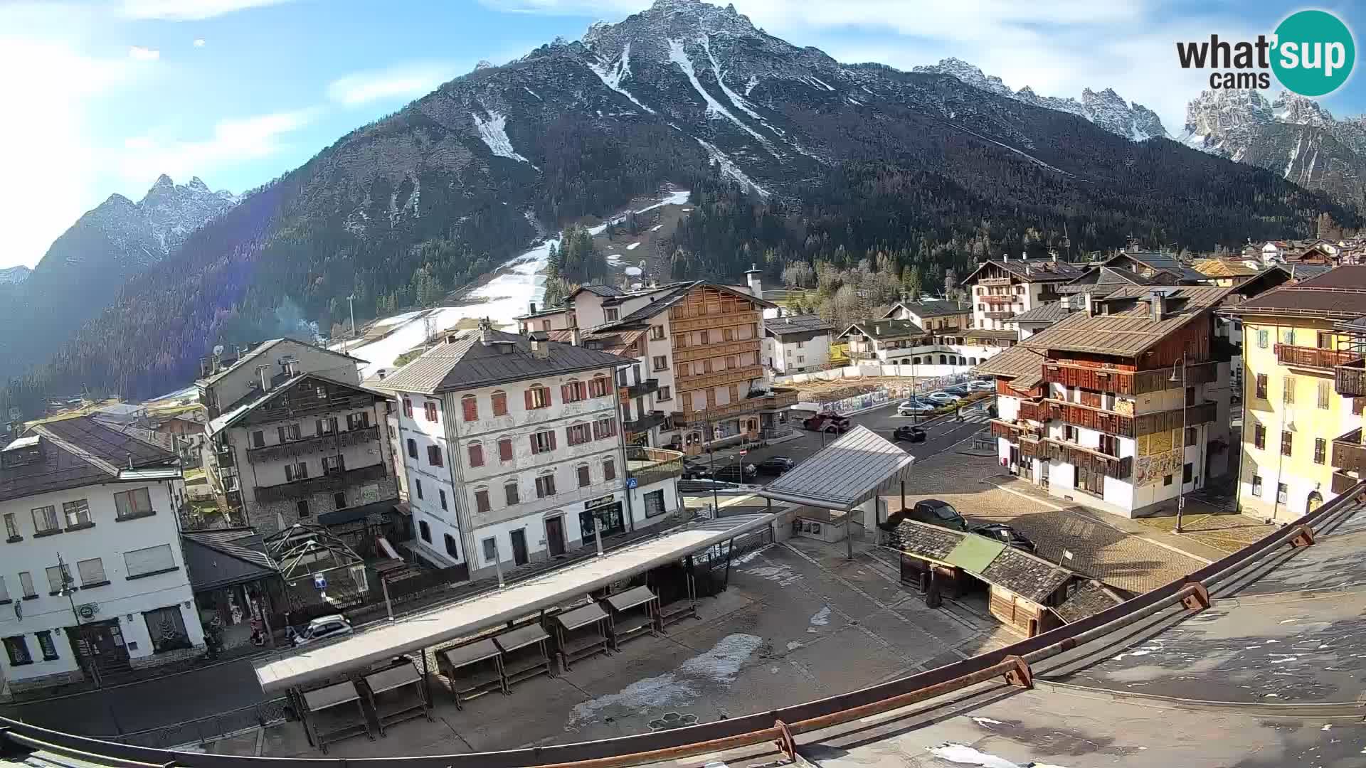 Hauptplatz von Forni di Sopra