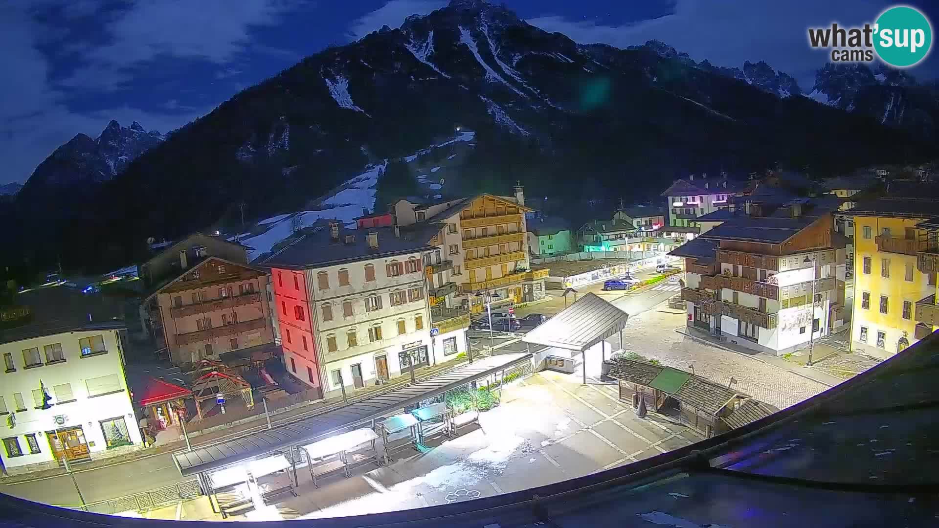 Hauptplatz von Forni di Sopra