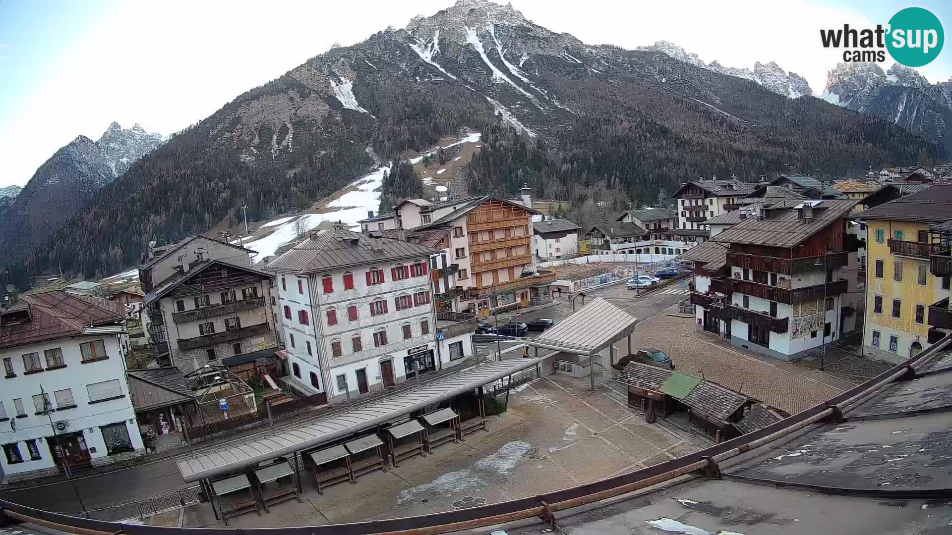 Hauptplatz von Forni di Sopra