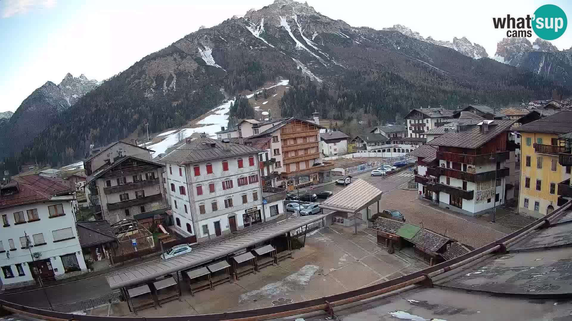 Hauptplatz von Forni di Sopra