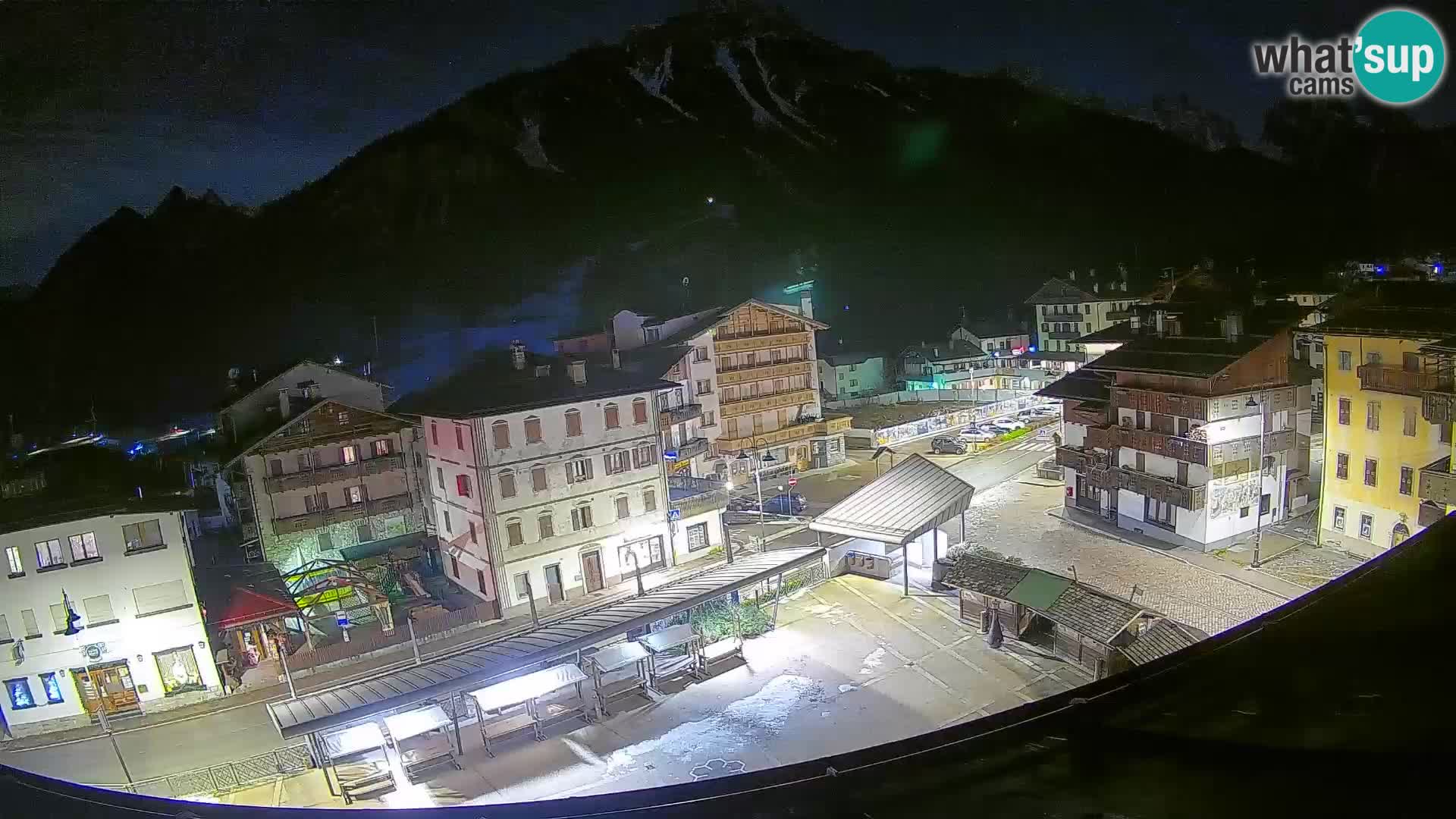 Hauptplatz von Forni di Sopra