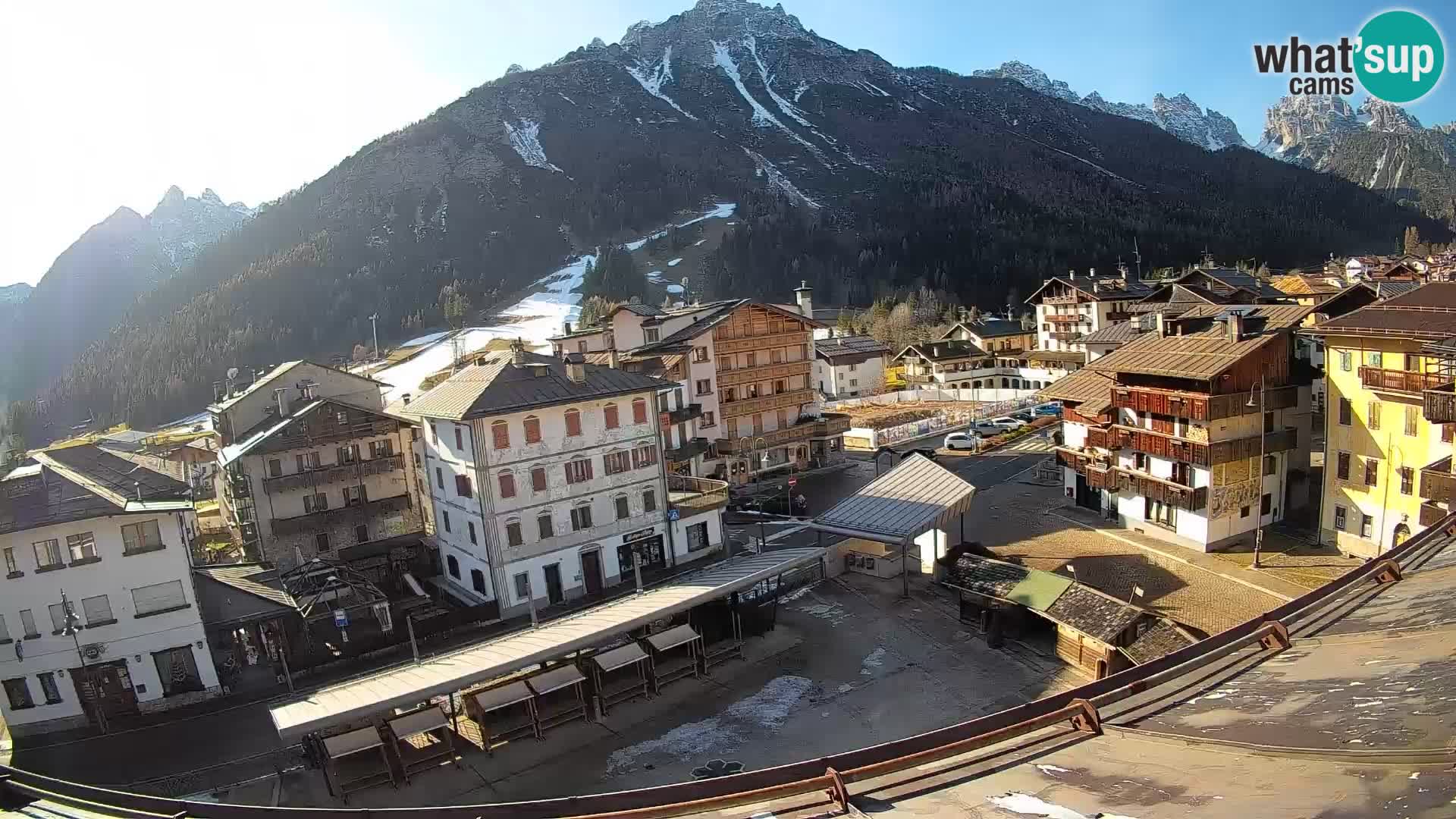 Hauptplatz von Forni di Sopra