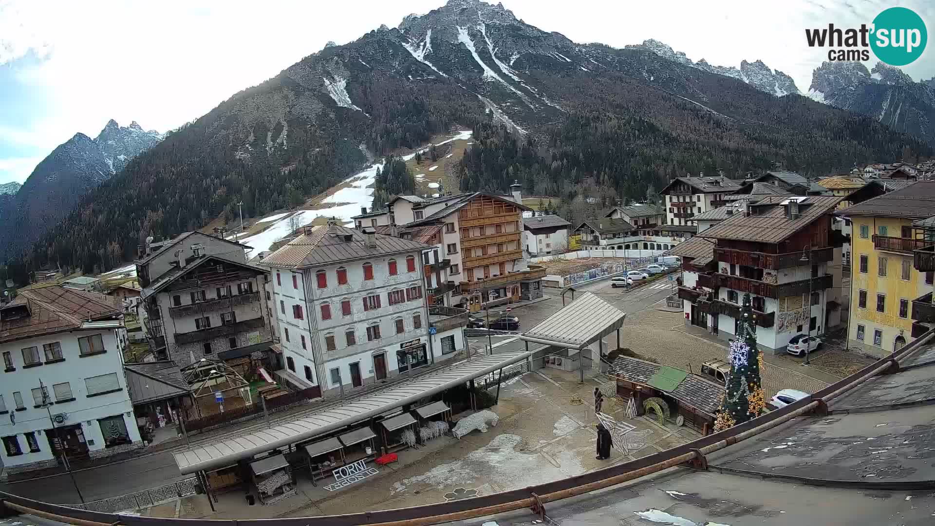 Hauptplatz von Forni di Sopra