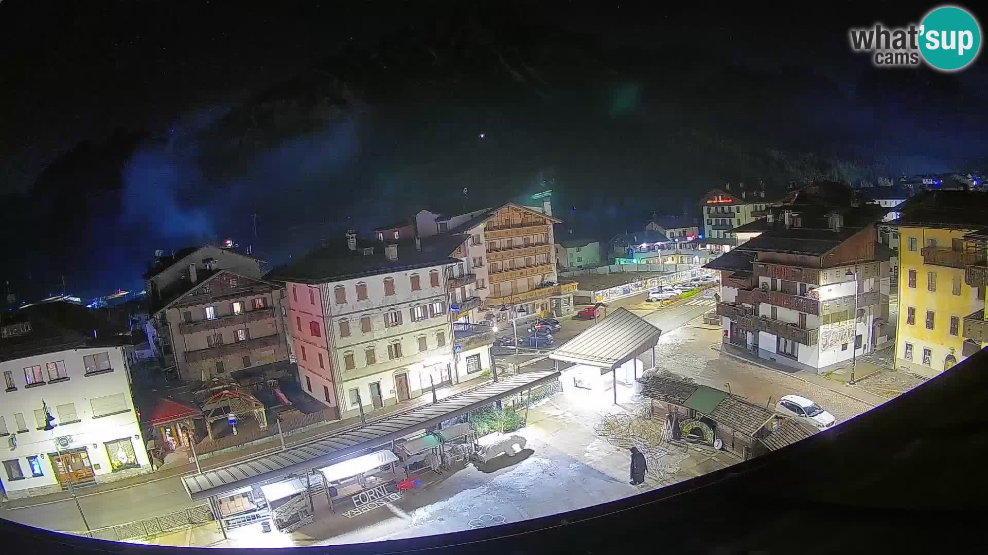 Plaza principal de Forni di Sopra