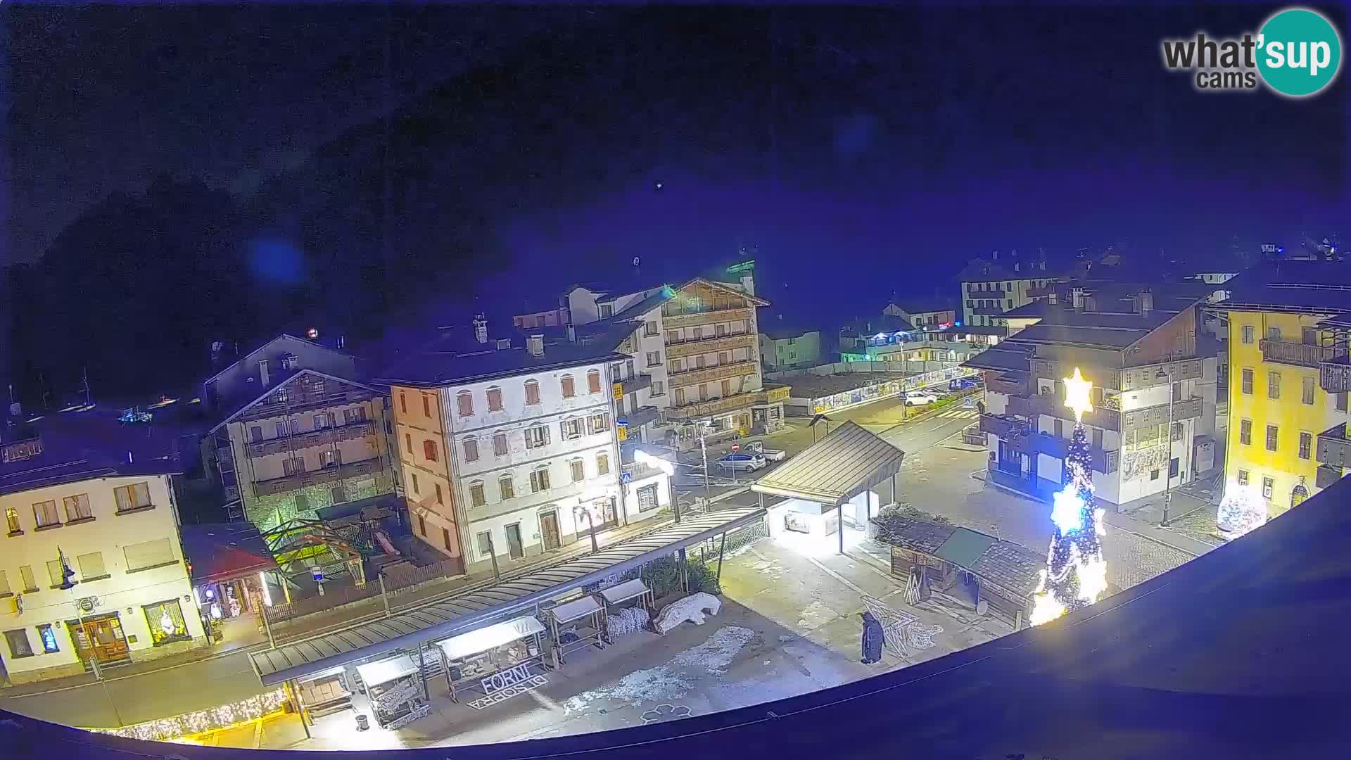 Hauptplatz von Forni di Sopra