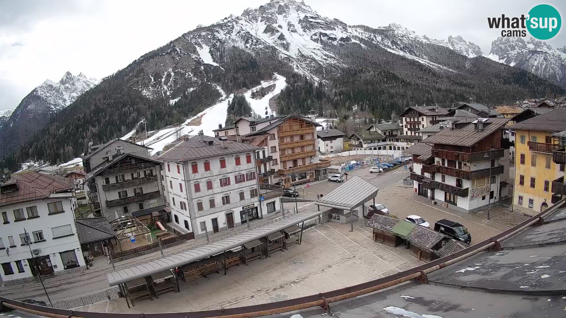 Hauptplatz von Forni di Sopra